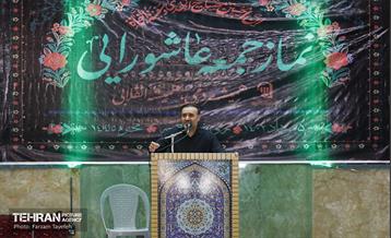 نماز جمعه عاشورایی در منطقه ۵ 33