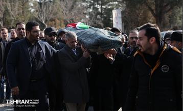 مراسم تشییع مرحوم محمدهادی چمران برادر مهدی چمران 26