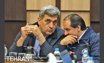 بازدید وزیر کشور از ستاد بحران شهر تهران 16