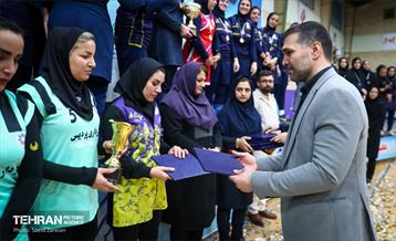 اختتامیه مسابقات والیبال بانوان 19