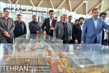بازدید رئیس شورای شهر تهران از نمایشگاه بین المللی پسامد، بازیافت 35