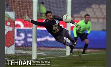 دیدار تیم های استقلال تهران و شاهین بوشهر 8