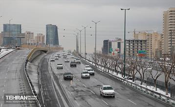 روز برفی در منطقه 22 2