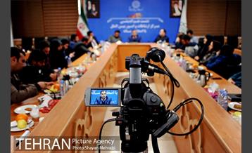 نشست صمیمانه رئیس مرکز ارتباطات شهرداری تهران با اصحاب رسانه 40