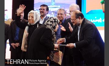 مراسم روز جهانی سالمند با حضور شهردار تهران 45