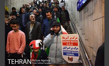 خدمت رسانی مترو در راهپیمایی 22 بهمن 5