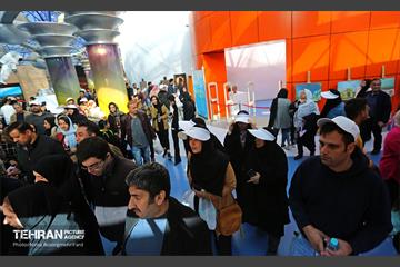 همایش‌ پیاده‌روی خانوادگی کارکنان شهرداری تهران - ۲ 17