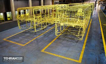 بازدید شهردار تهران از کارخانه خودروسازی «عقاب افشان» 38