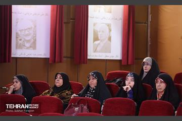 آیین رونمایی از کتاب «ایرانی بودن افتخار دارد» 9