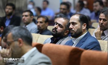 دیدار صمیمانه شهردار تهران با کارکنان شهرداری منطقه هشت