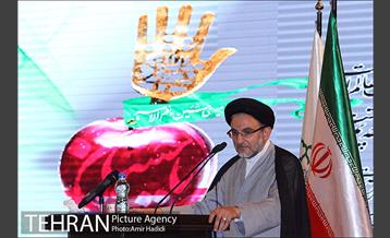 آیین افتاح نمایشگاه عطر سیب 26