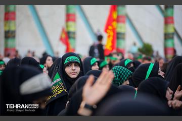 اجتماع امام حسنی ها در میدان آزادی 18