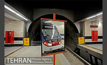 شبگردی اصحاب رسانه در خط 7 مترو تهران 27