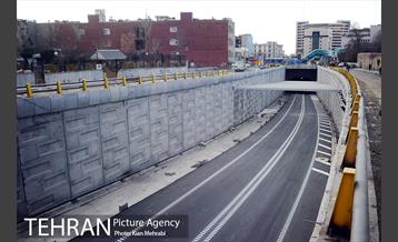 زیرگذر استاد معین قبل از افتتاح 30