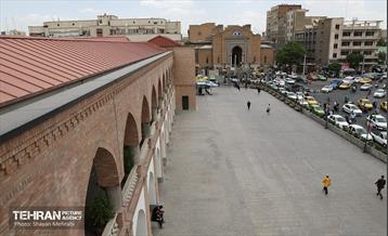 چراغ خانه شهر روشن است 56