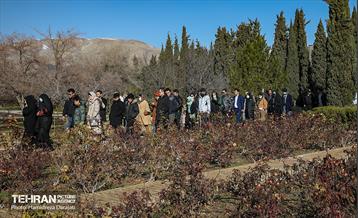 تور تهرانگردی ویـژه خانواده دیپلماتیک در منطقه 22