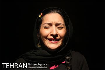 نمایشنامه خوانی مو‎ 9