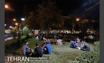 شبهای پر هیاهوی چهاراه گلوبندک 18