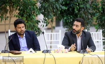 نشست هم اندیشی رئیس مرکز ارتباطات و امور بین الملل با اصحاب رسانه 35