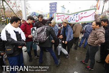 نمایش خیابانی شاهد عینی بمناسبت 22 بهمن  10