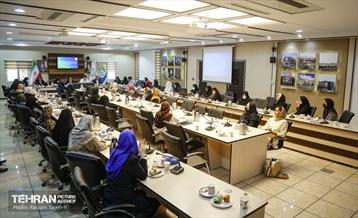 حضور زهره الهیان از منطقه 5