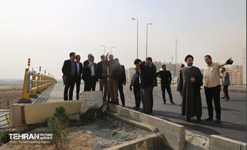 بازدید عضو شورای شهر از پروژه‌های منطقه ۲۲ 19