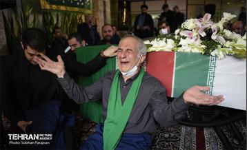 مراسم وداع با پیکر مطهر شهید عملیات تروریستی حرم شاهچراغ (ع) 11