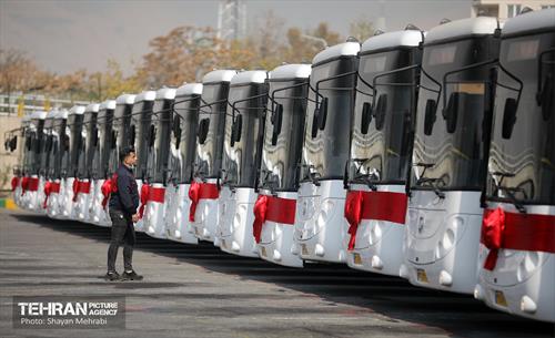 آیین رونمایی از ۱۱۰ دستگاه اتوبوس در ناوگان حمل و نقل عمومی 3