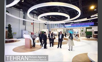 بازدید پیروز حناچی از نمایشگاه مجمع جهای شهری  14