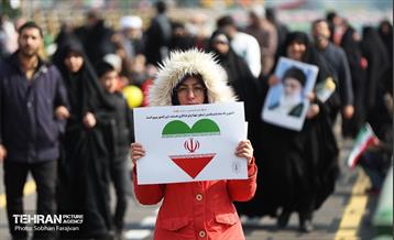 راهپیمایی ۲۲ بهمن در تهران - ۱ 7