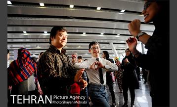 نخستین جشن بازی و سرگرمی فراگیر با حضور کودکان معلول و کودکان بدون معلولیت 21