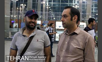 استقبال از عوامل فیلم فروشنده در فرودگاه امام خمینی تهران‎ 7
