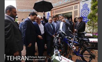 بازدید دکتر نجفی از پروژه های عمرانی و فرهنگی منطقه ۸ 25