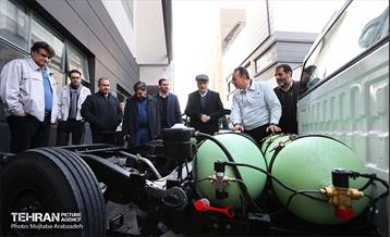 بازدید شهردار تهران از مرکز تحقیقات و نوآوری شرکت سایپا 17