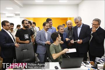 بازدید شهردار تهران از کارخانه نوآوری 20