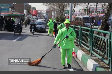 خدمات شهرداری تهران در پایان راهپیمایی ۲۲ بهمن 35