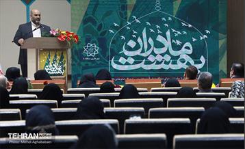 تجلیل و تکریم مادران شهید در منطقه هشت  4