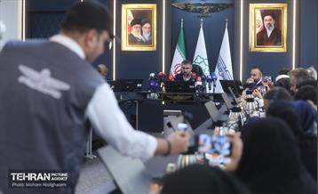 نشست خبری مدیرعامل شرکت واحد اتوبوسرانی 8