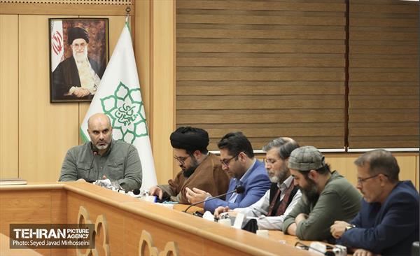 نشست صمیمانه شهردار تهران با جمعی از شعرا 38