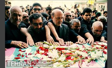 مراسم تشییع پیکر شهید ناظری در منطقه 20 (شهرری) 10