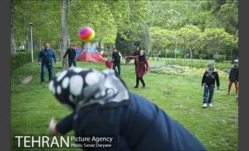 روز طبیعت بارانی در بوستان لاله 7