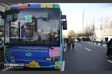 نماز عید سعید فطر در مصلای تهران 70