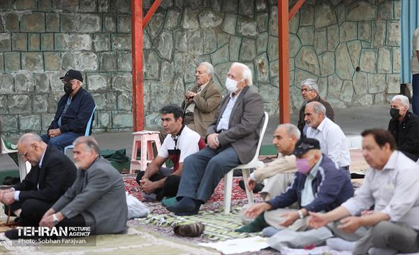 اقامه نماز عید فطر در محله بهرود 40