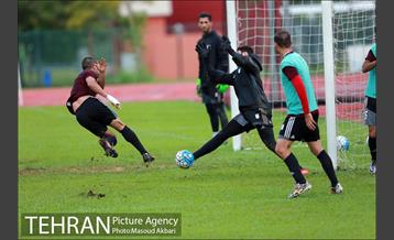 تمرین تیم ملی فوتبال در مالزی 13