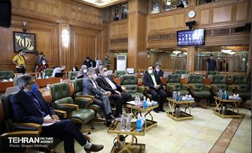 آخرین جلسه شورای پنجم شهر تهران با حضور پیروز حناچی 6