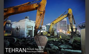 هم‌اکنون؛ جمع‌آوری کارگاه عمرانی میدان هفت تیر 21