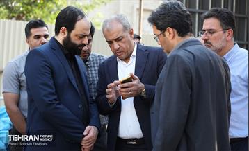 بازدید مدیرکل حوزه شهردار تهران از پروژه پل‌های مکانیزه عابرپیاده 14