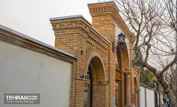 عمارت ظهیرالاسلام 37