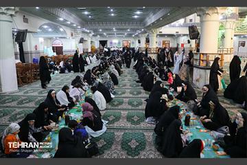 ضیافت افطاری در حرم عبدالعظیم حسنی(ع) 26