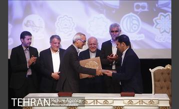 مراسم انعقاد قرارداد ریلی درون شهری 24